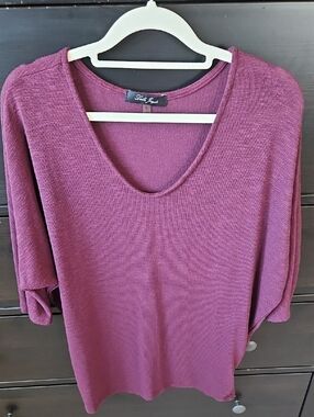 Laila Jayde Plum Scoop Neck Dolman Style Short Sleeve Tee